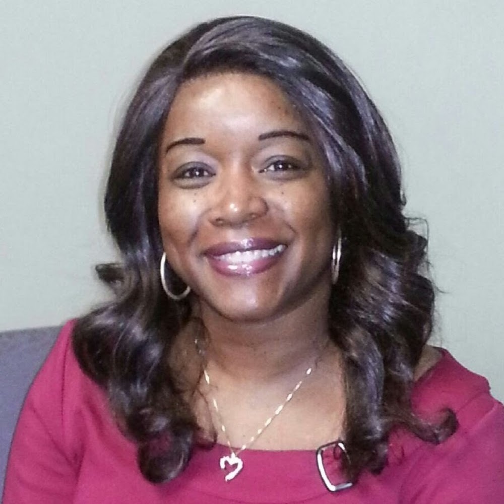 Meet your Posher, Twana